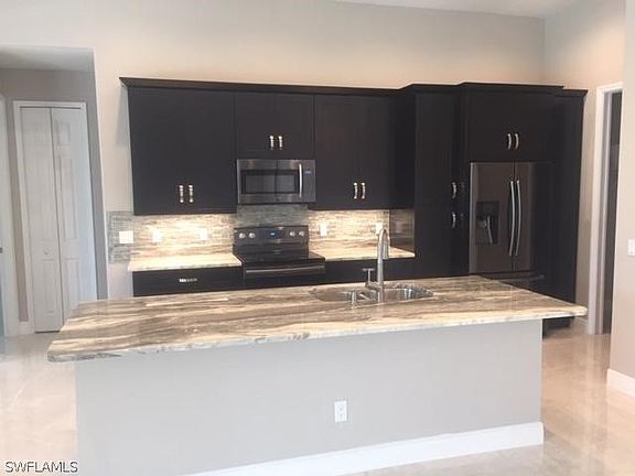 3rd image of 1816 SW 49th Terrace Cpe