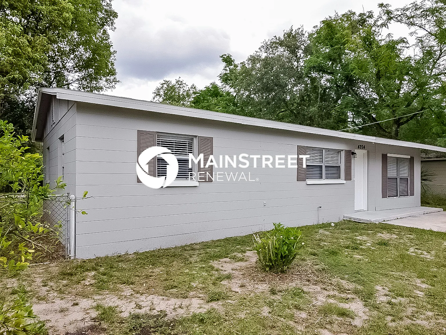 4204 E Wilma St — Photo 2