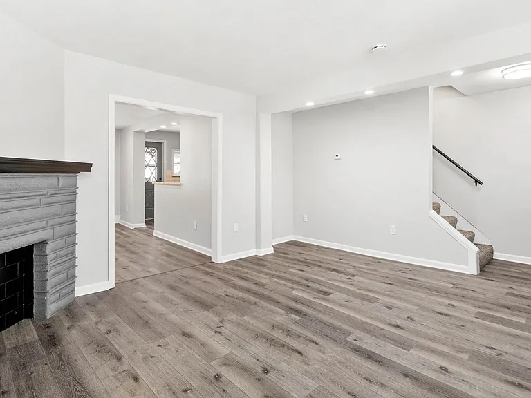 122 Kirk Ave — Photo 9