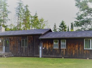 W9092 Smith Rd, Amberg, WI 54102