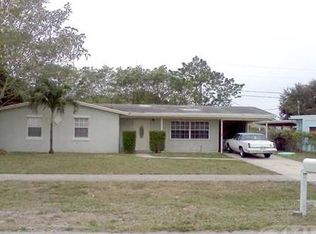 6485 Seminole Dr, Lake Worth, FL 33462