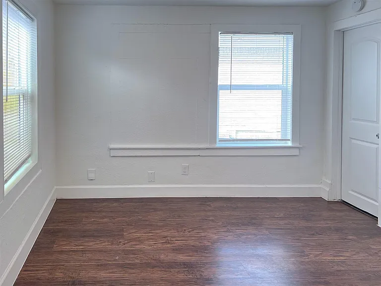 11 Norwood St #4 — Photo 12