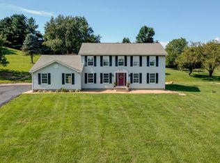 761 Beaver Run Rd SE, Hebron, OH 43025