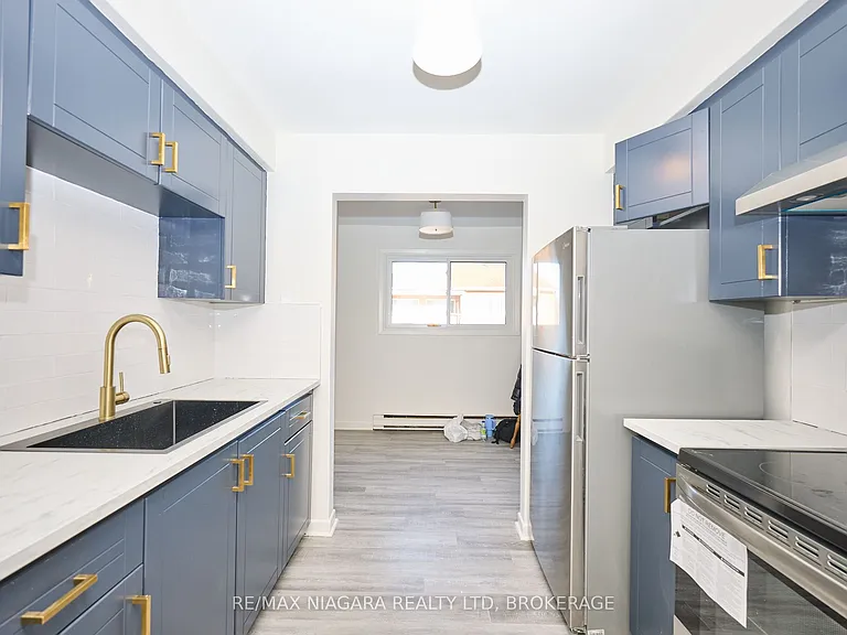 141 Plymouth Rd #8 — Photo 27