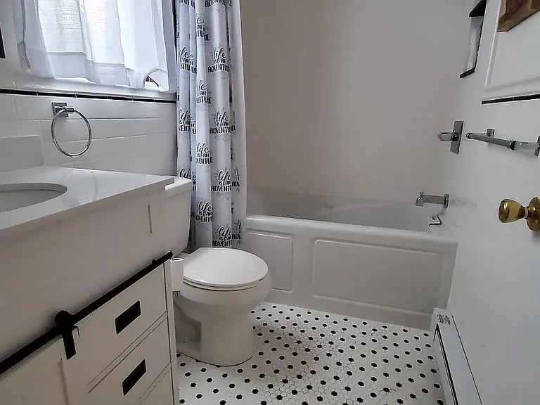 3361 Woodland Dr — Photo 8