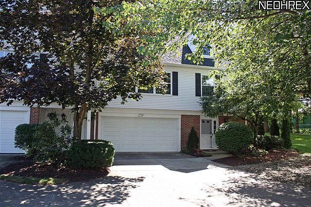 1st image of 130 Commons Ct #17