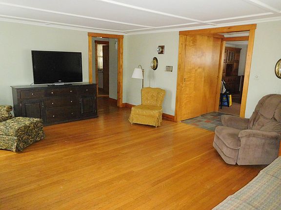 5th image of 7 Joy Street