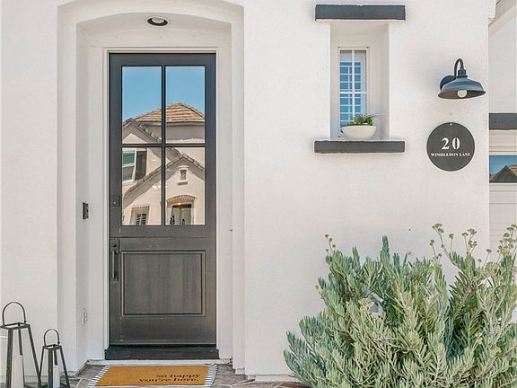 3rd image of 20 Wimbledon Ln