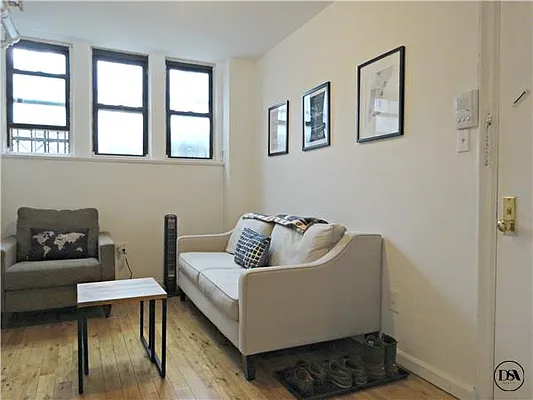 Rented by DSA Realty | media 15