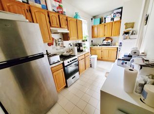 28-26 44th St #B4, Astoria, NY 11103