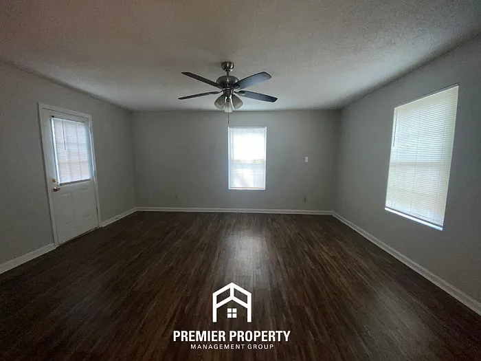 6059 Chandeleur Dr — Photo 14