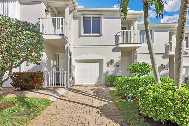 1st image of 749 Seaview Dr