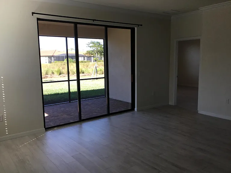 1611 Parnell Ct — Photo 21