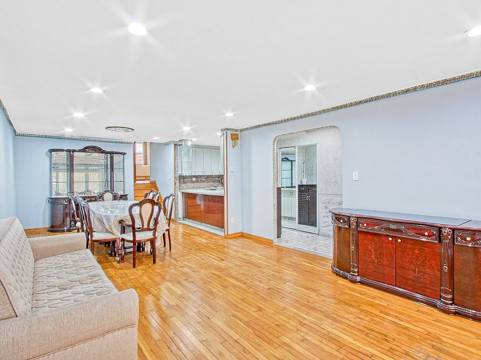 1st image of 7257 Bergen Ct #2