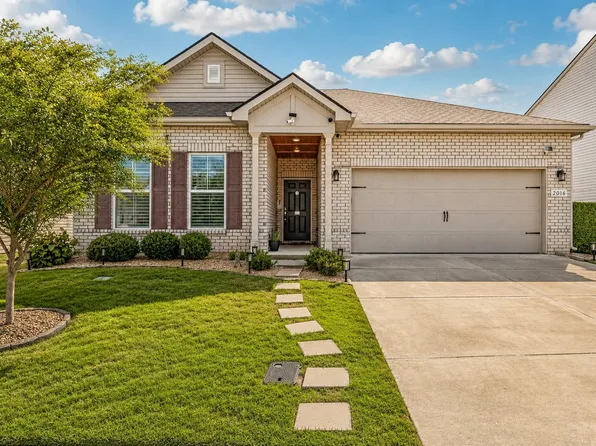 2016 Lindsey Way, Lebanon, TN 37087