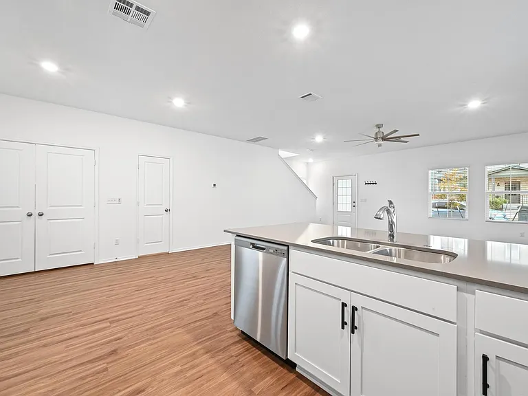 167 Rioja #MAIN HOUSE — Photo 13