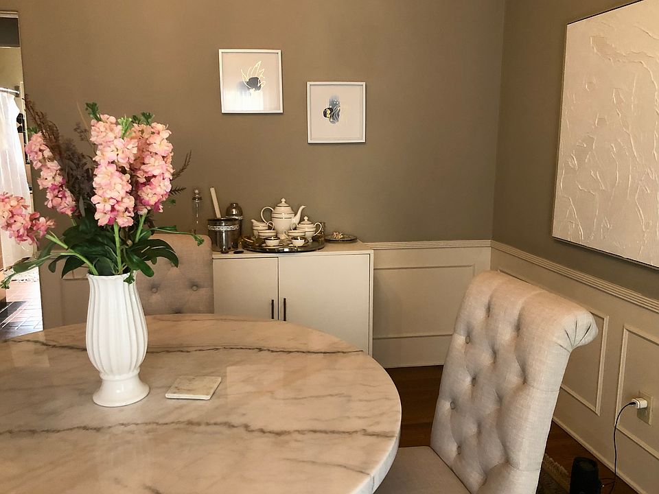 Different angle of the dining room.