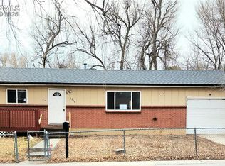1214 Burnham St, Colorado Springs, CO 80906