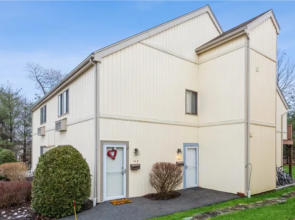 16 Cromwell Place #A, Mohegan Lake, NY 10547