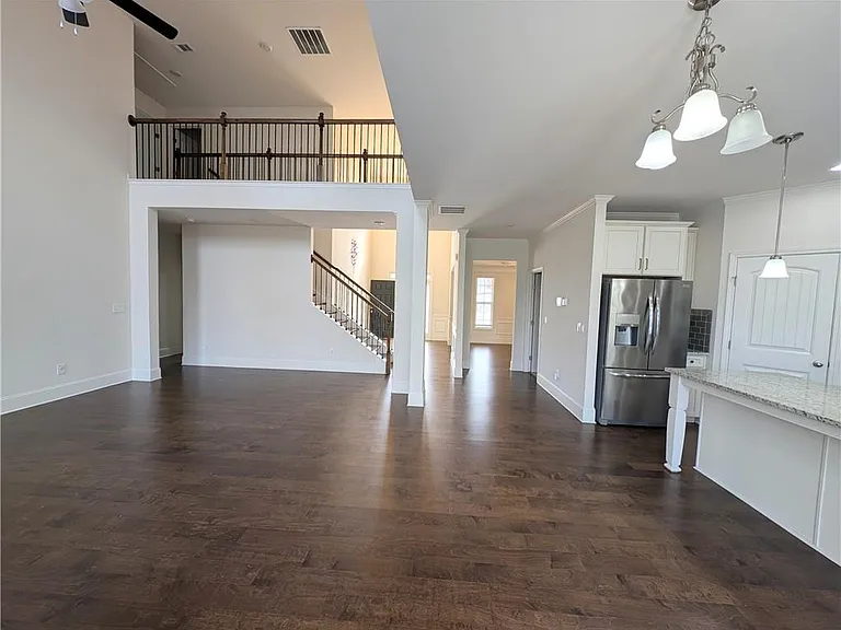 2415 Copperfield Dr — Photo 11