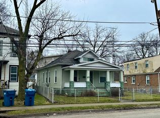 414 N Entrance Ave, Kankakee, IL 60901