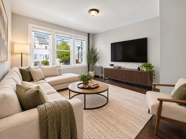 86 W 45th St APT 1, Bayonne, NJ 07002