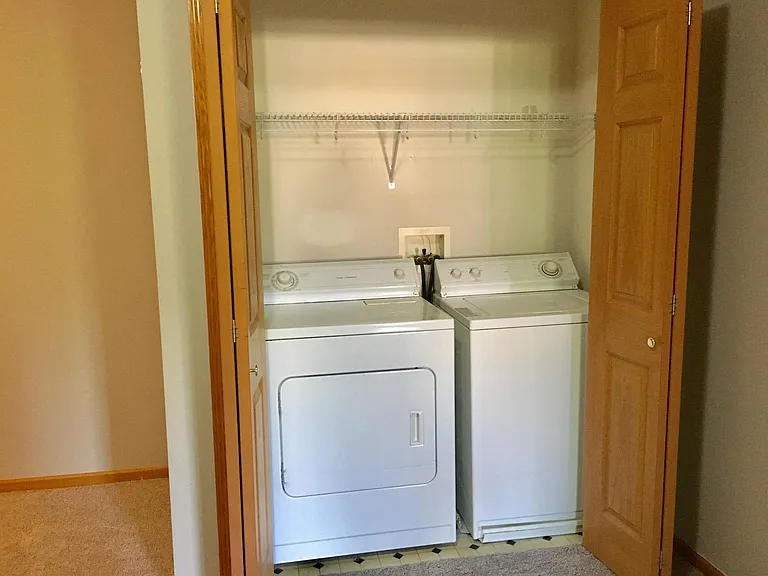 3027 Juniper Ln — Photo 12