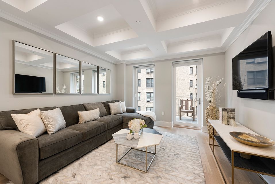 1st image of 336 E 54th St APT 4B