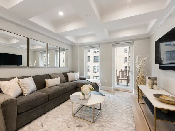 336 East 54th Street image 1 of 6