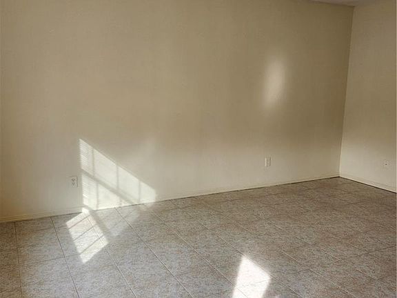 2nd image of 216 Gastel Cir APT 6