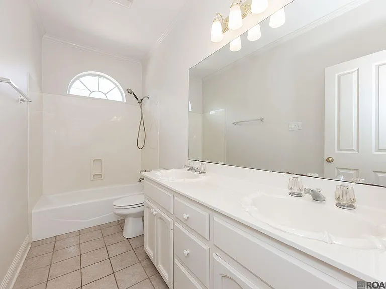 1738 Great Oak Dr — Photo 15