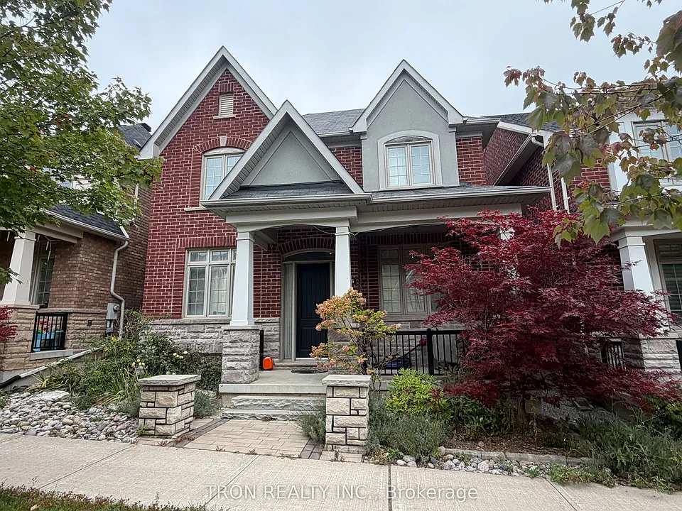 16 Dungannon Dr