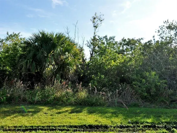 1589 SW Iffla Ave #24, Pt Saint Lucie, FL 34953