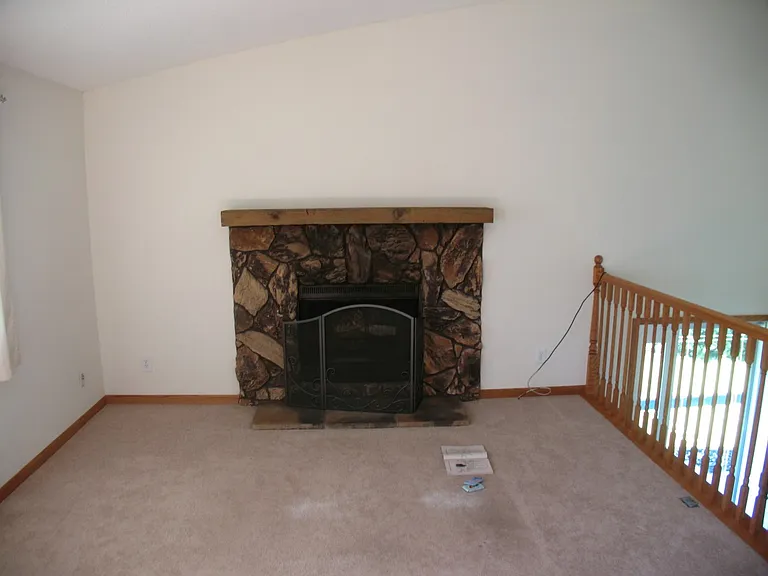 2139 - Fireplace_01012015