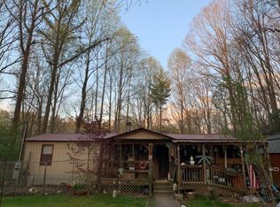 95 Silver Ridge Dr, Dahlonega, GA 30533