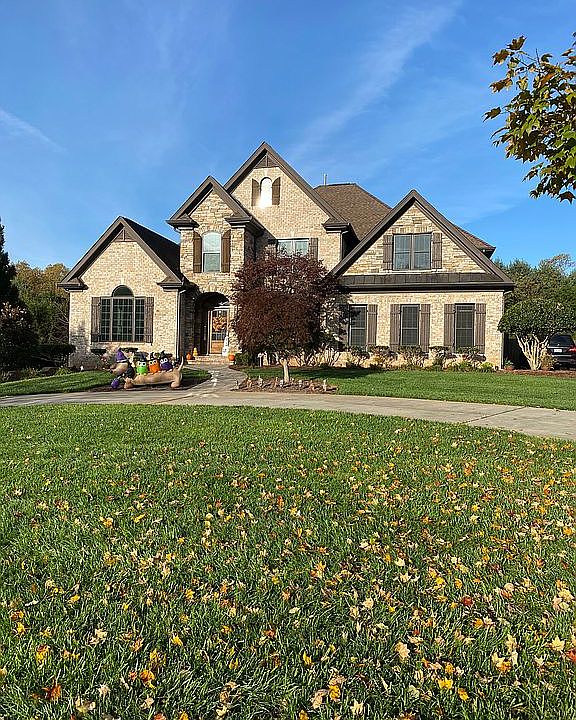 2nd image of 8316 Tuscany Dr