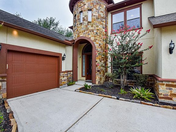 2nd image of 10015 Nicollet Lake Ln