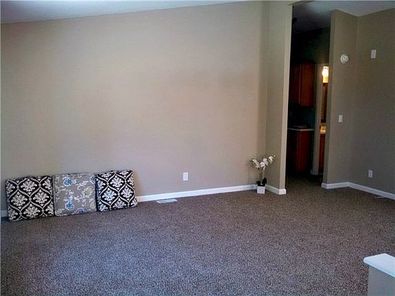 5th image of 4251 NW Newberry Ln