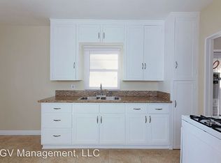 220 W Lime Ave APT B, Monrovia, CA 91016