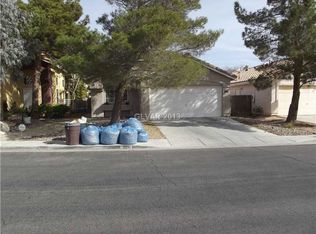 896 Single Tree Dr, Las Vegas, NV 89123