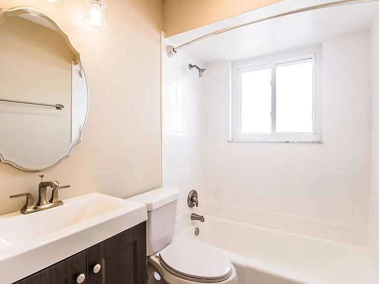 2365 Ida Ln — Photo 9