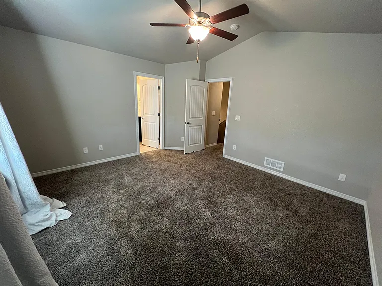6971 Winnicut Dr — Photo 11