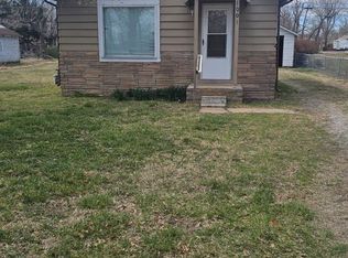 1001 N Buchanan St, Hutchinson, KS 67501