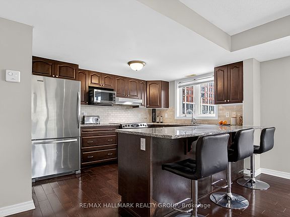 4th image of 1145 Longfields Dr #B
