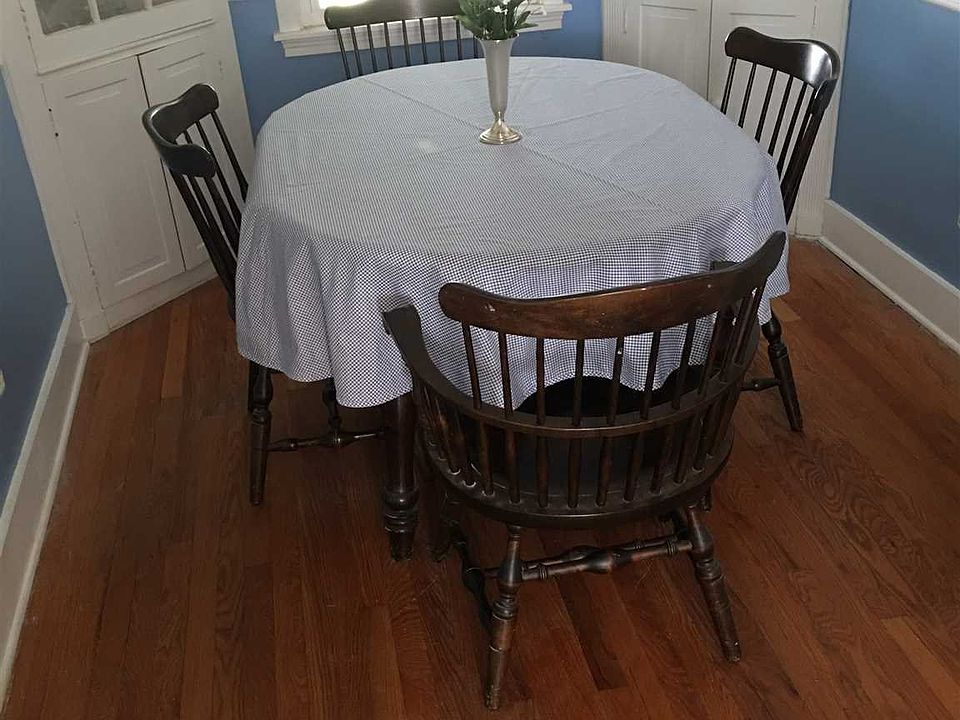 2nd image of 23 Mansion Dr