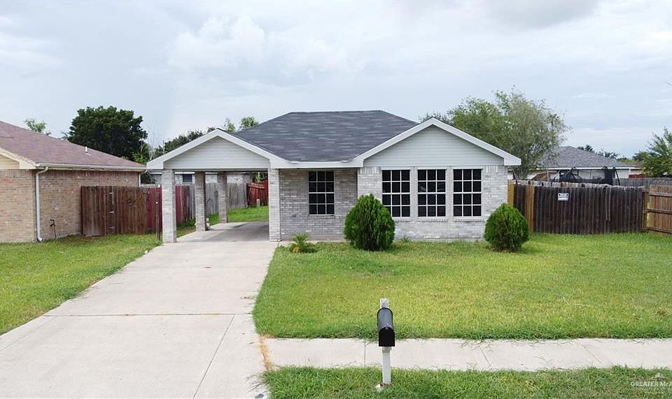 1st image of 3903 Connors Dr