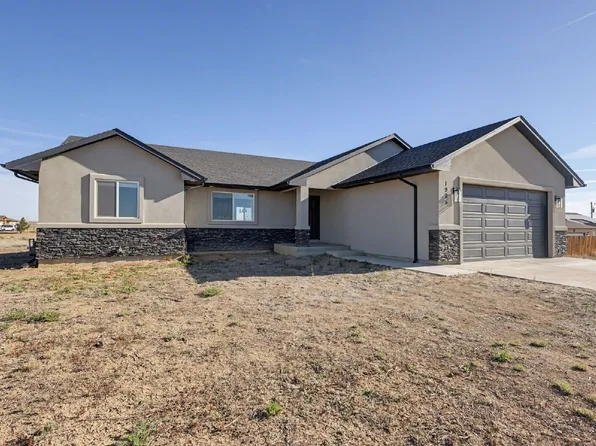 1905 E Tioga Ln, Pueblo West, CO 81007