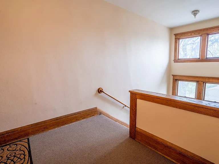 1110 W 25th St #302 — Photo 15