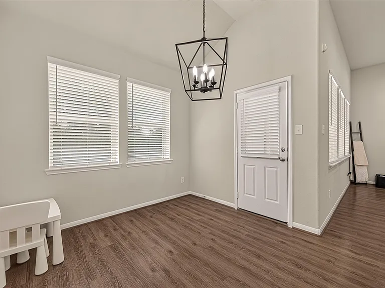 1665 Morgan Trail Dr — Photo 8