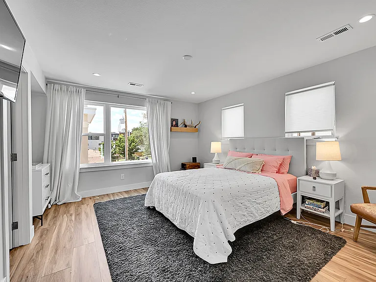 3415 W 17th Ave #2 — Photo 32
